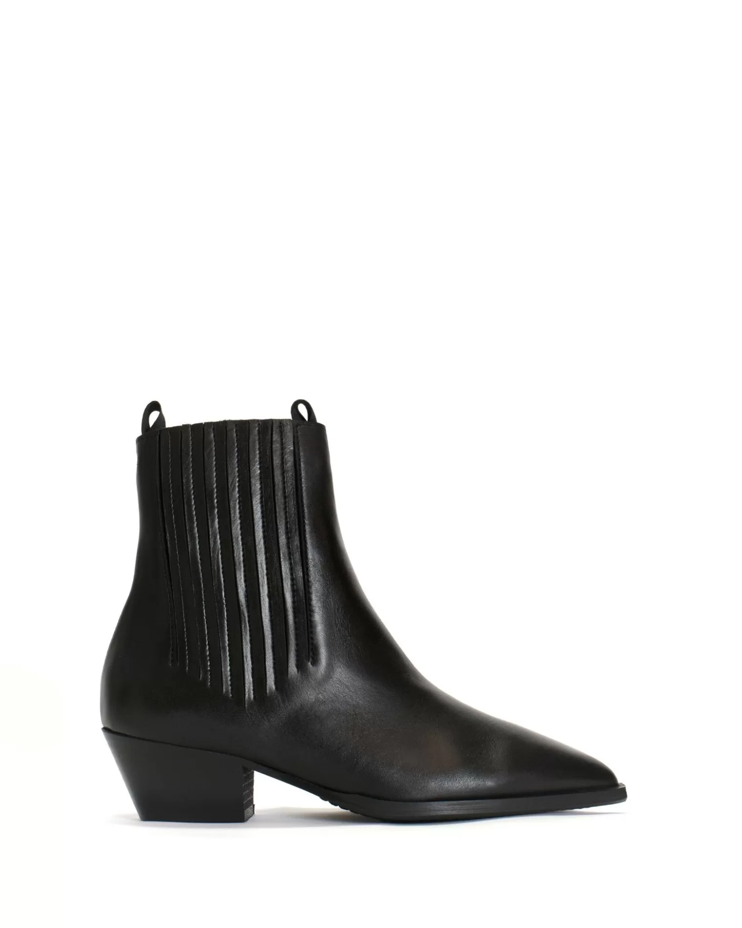 hachi_4-6.webp Online Anonymous Copenhagen Hachi