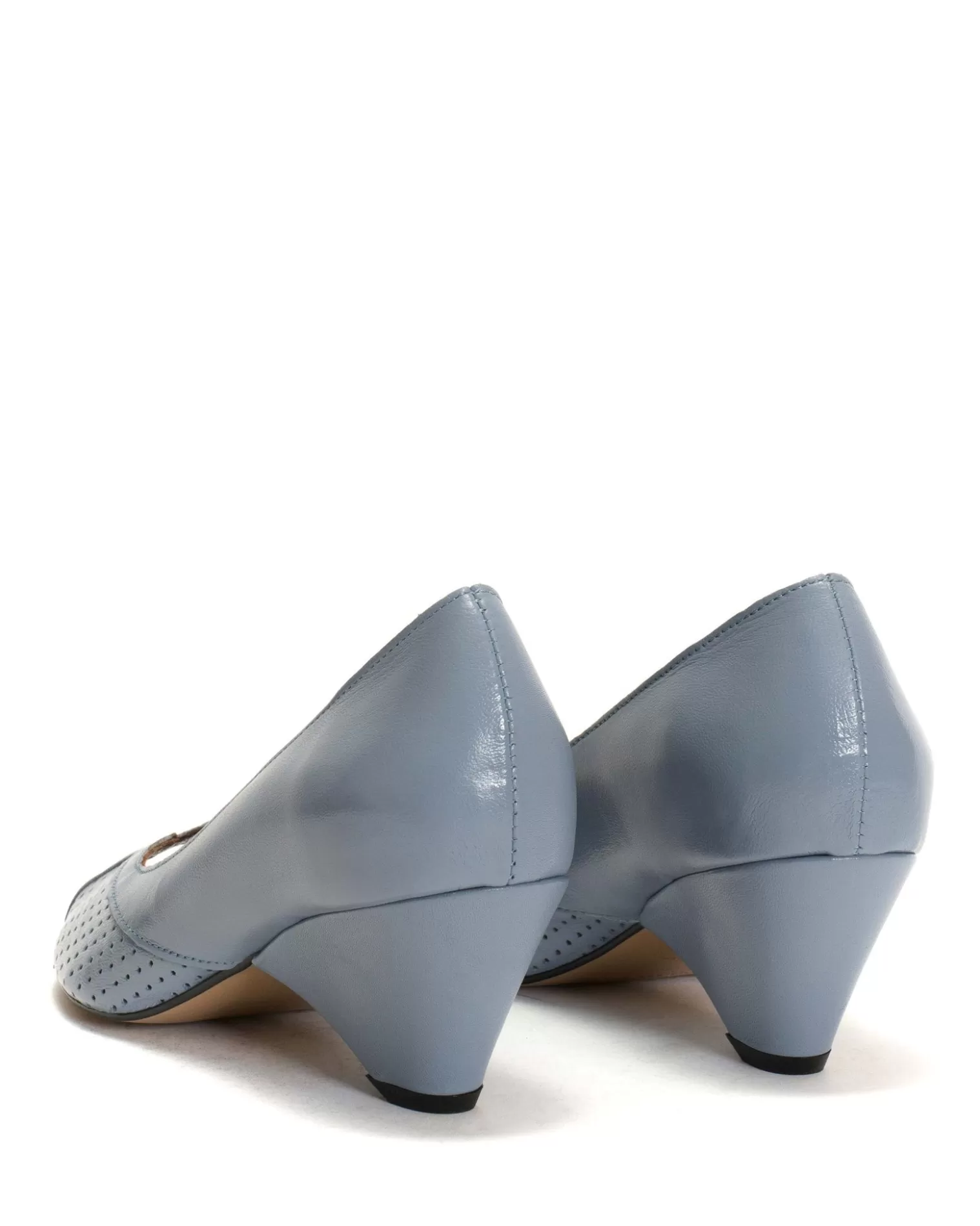 tiffany_triangle_2-107.webp New Anonymous Copenhagen Tiffany Triangle